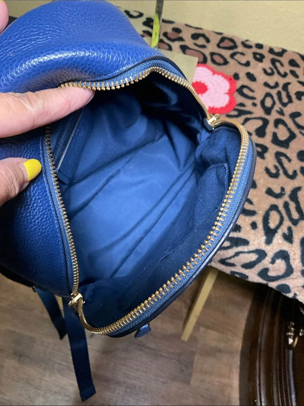 Coach compact mini